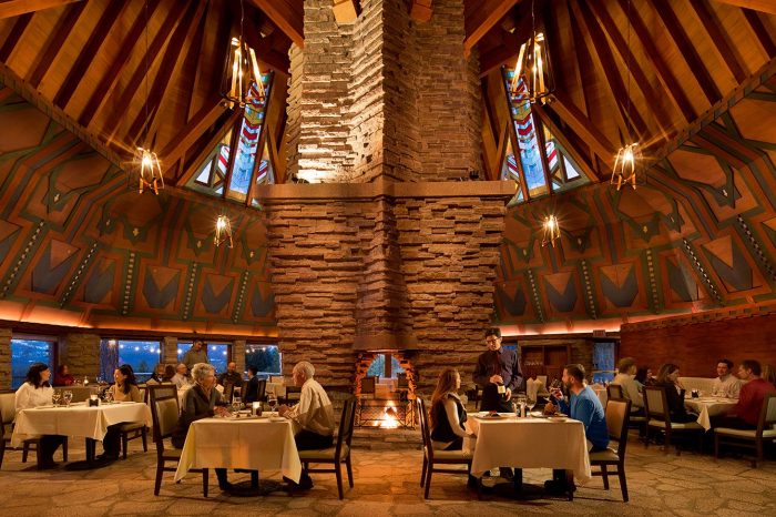 Fifty44 dining room lodge at nakoma