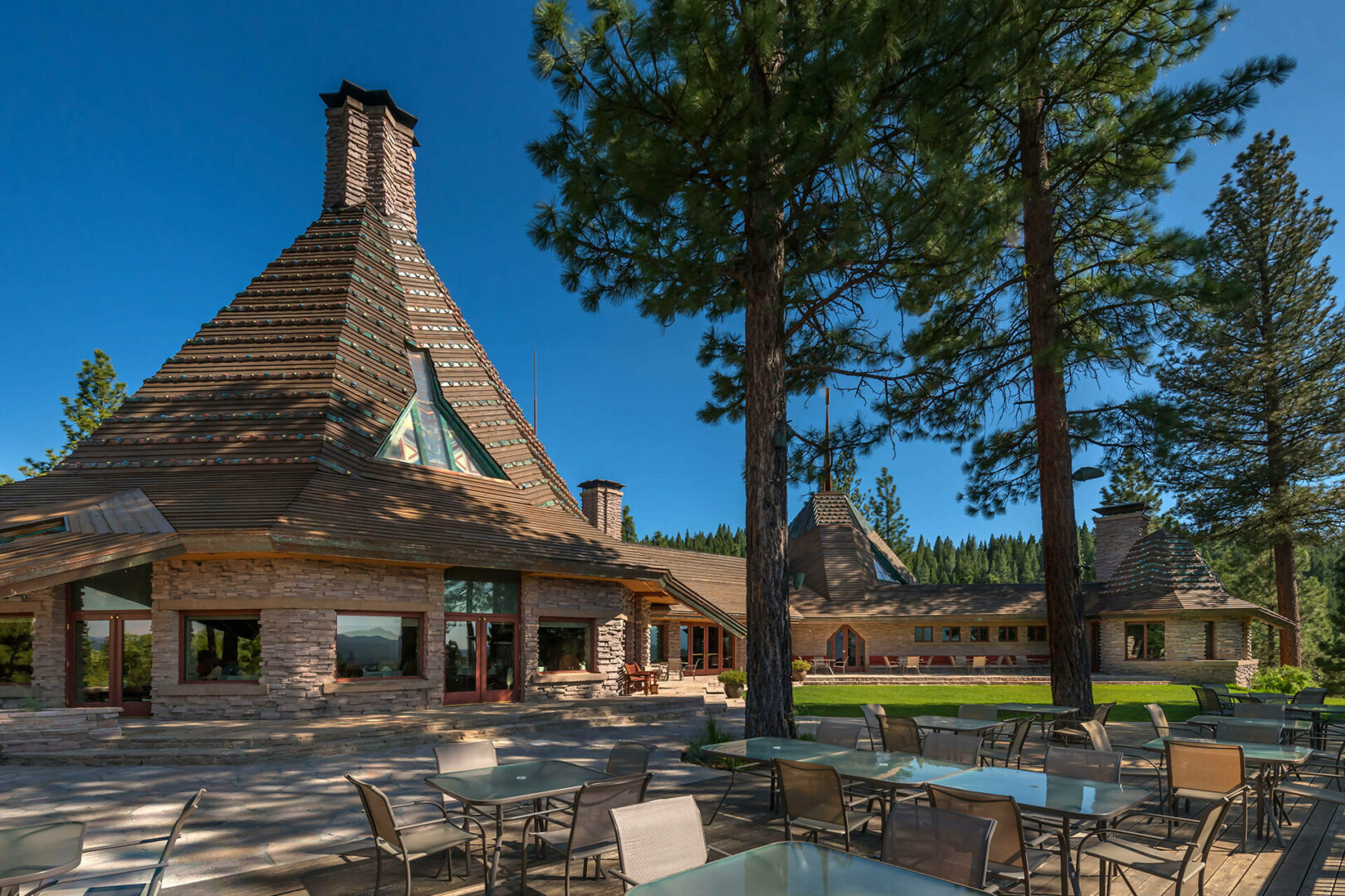 Restaurant Fifty44 - Nakoma Resort